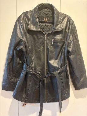 New York By Winlit 100% Genuine Leather Women Black Jacket Belted Short Trench